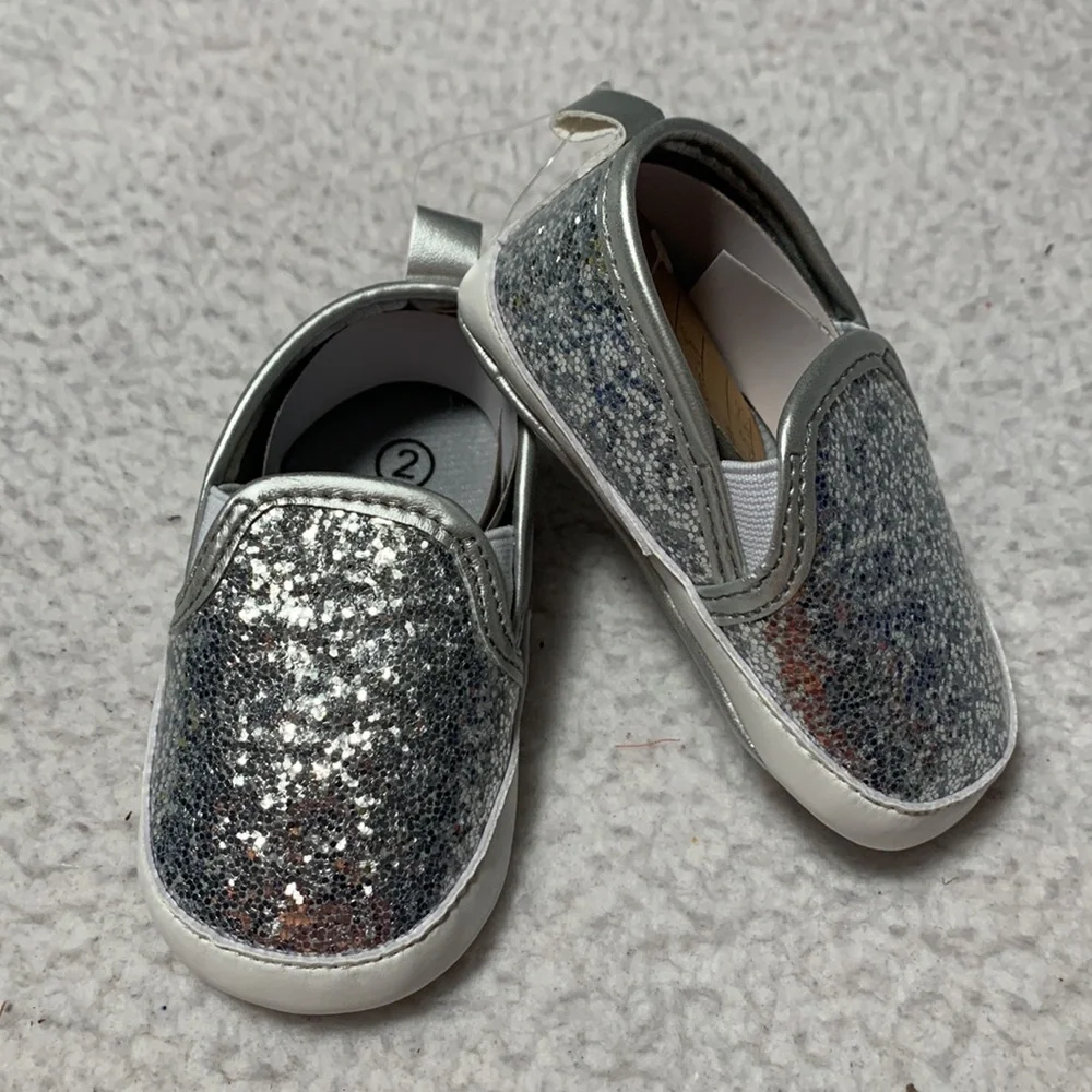 Sparkly Silver Soft Soled Shoes for Babies, NWT’s, Size 2